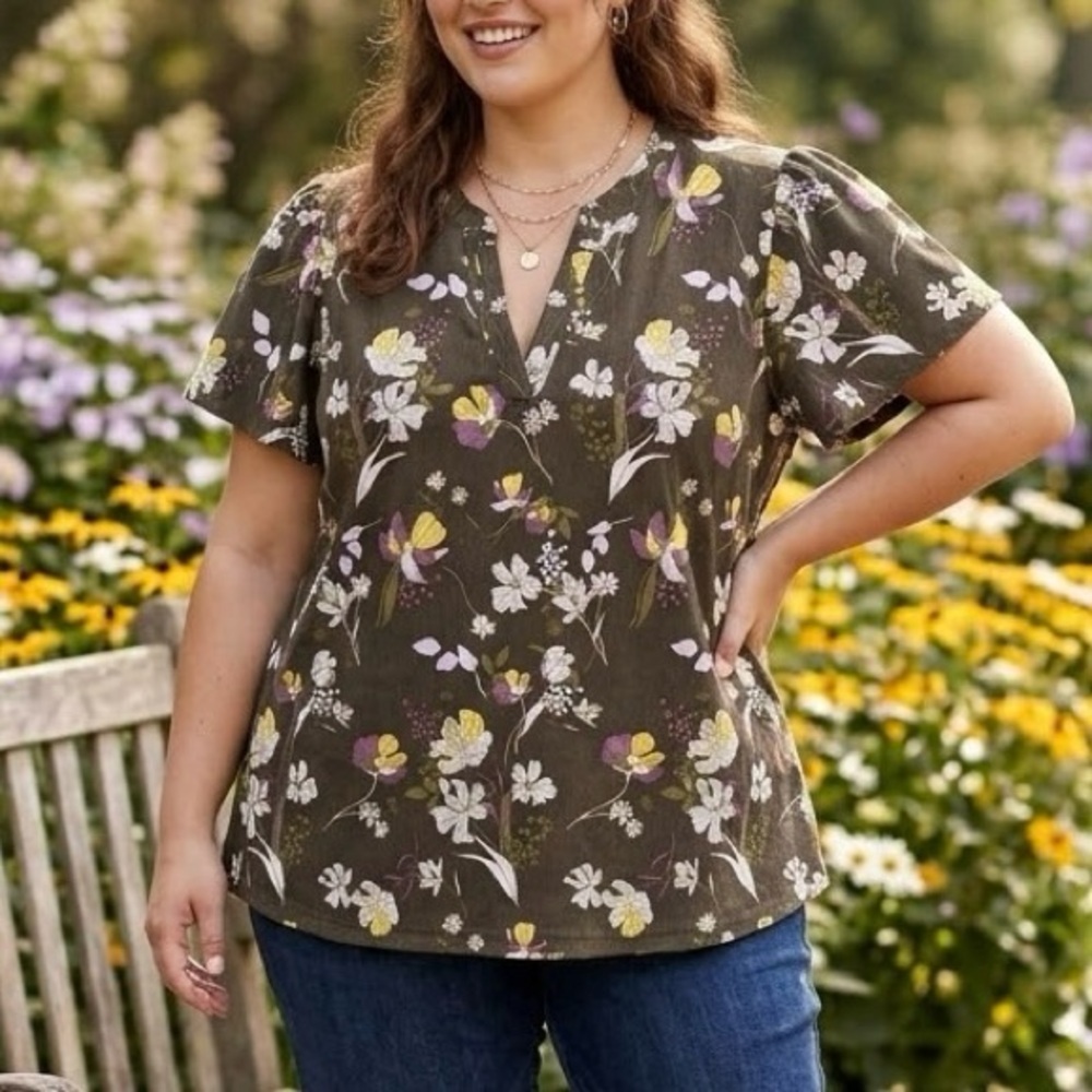 Denver Hayes Wildflowers Floral Top Blouse Cottagecore Boho Paisley Coquette
